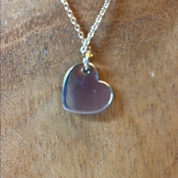 💖 Gold Heart Pendant Necklace w white sapphire stone. - Picture 4 of 8